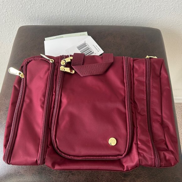 #Samantha Brown Hanging Toiletry Bag BURGUNDY Red NWT - Picture 2 of 4